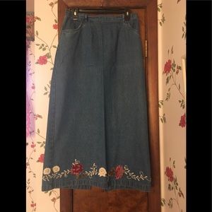 Denim skirt